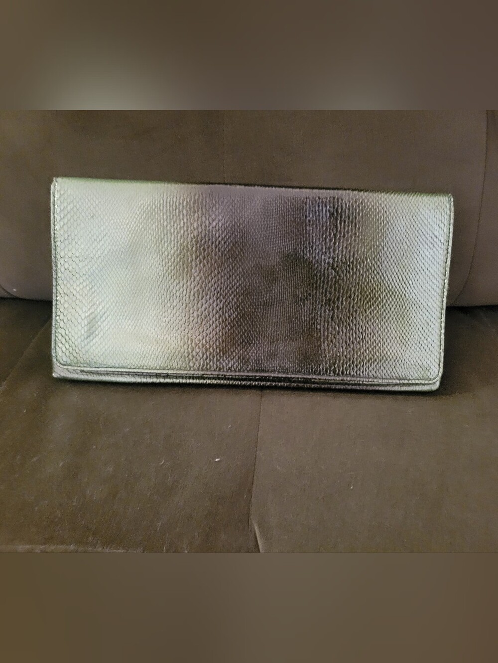 Iridescent Green And Black Snake-Texture Clutch Wallet